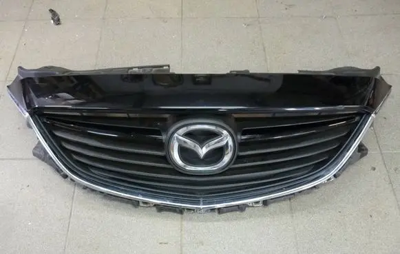 Mazda 6 Front bumper upper radiator grill GHP950717 T251S20K