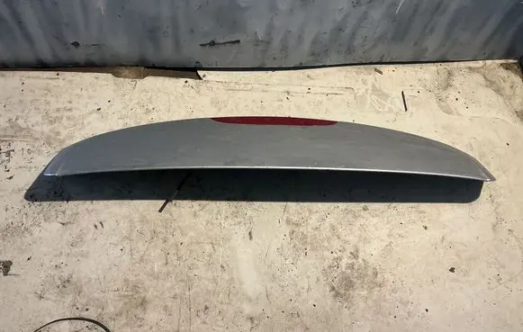 Renault Clio III Tailgate/trunk spoiler 8200883016