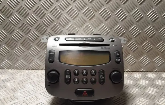 Hyundai i10 Radio/CD/DVD/GPS head unit 961000X231R 8751080 10R035542