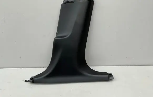 Tesla Model 3 (B) pillar trim (bottom) 108629990h 1086299-90-h AXX112991313400