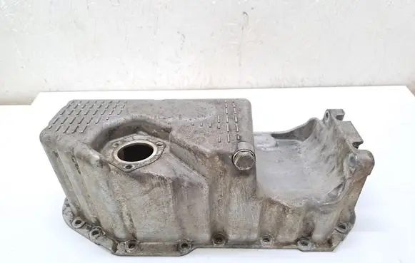 Oil sump