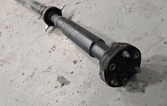 BMW 1 E82 E88 Drive shaft (set) 7567933