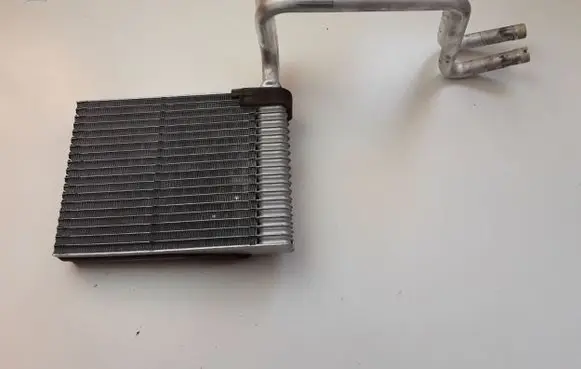Ford Focus Heater blower radiator VPAMFH18476AB