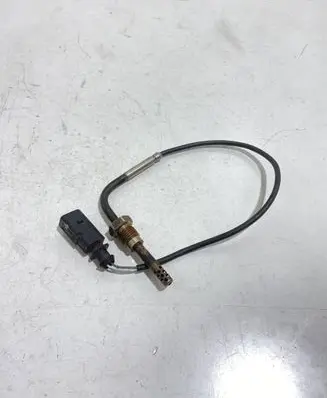 Audi A6 S6 C6 4F Exhaust gas temperature sensor 059906088A
