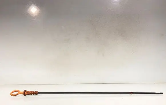 Oil level dip stick