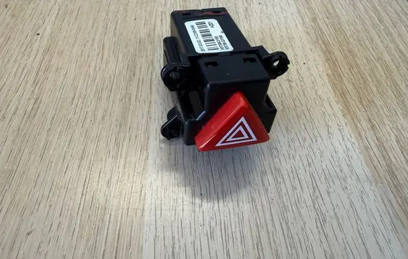 Hyundai i30 Hazard light switch 93730G3100