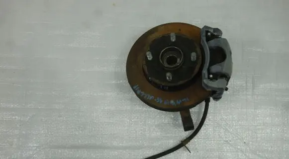 Suzuki Ignis Front wheel hub spindle knuckle
