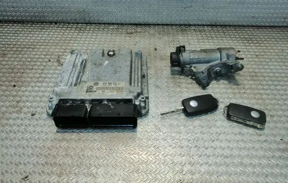Volkswagen Transporter - Caravelle T5 Engine control unit/module 070906016AJ 0281011568 1039S07534