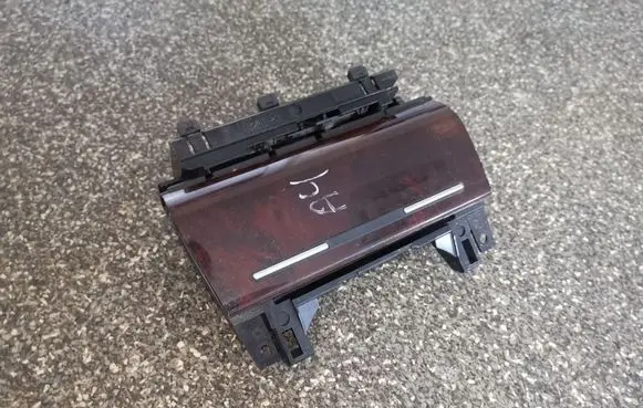 Audi A4 S4 B6 8E 8H Ashtray (front) 8E0857951F