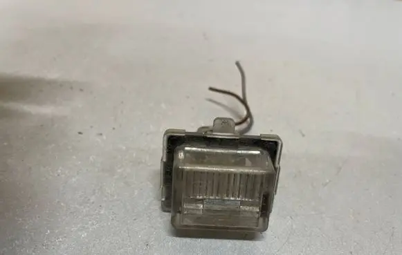 Mercedes-Benz E W212 Number plate light A2218200456