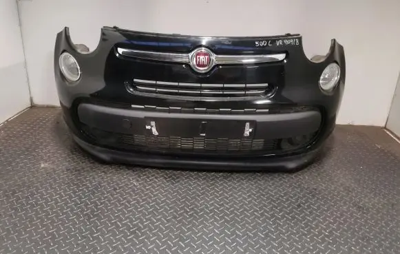 Fiat 500L Front bumper