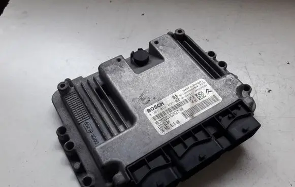 Citroen Xsara Picasso Engine control unit/module 0281012468