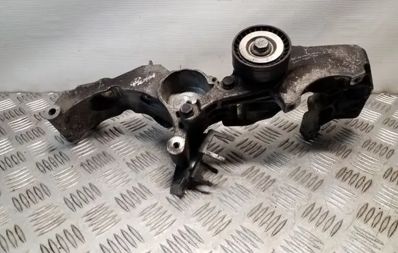 Opel Mokka Generator/alternator bracket 552805357