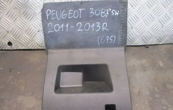 Peugeot 308 Dashboard lower bottom trim panel 9681365577