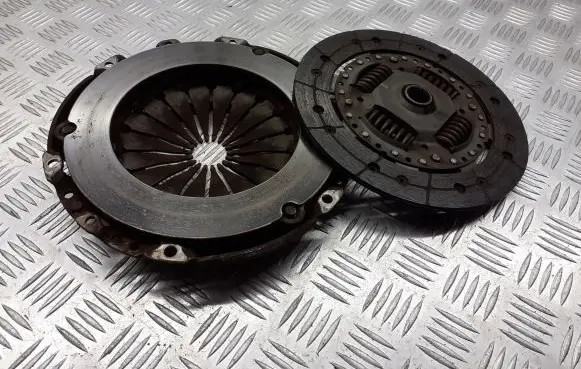 Audi 80 90 S2 B4 Pressure plate 