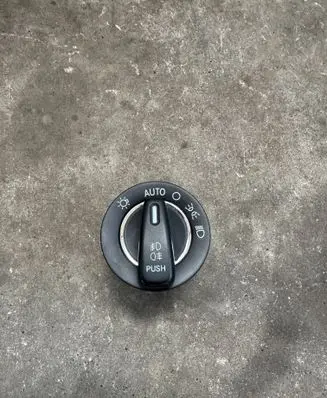 Maserati Levante Light switch 68240387AC