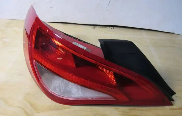 Mercedes-Benz CLA C117 X117 W117 Rear/tail lights A1179061900 HLC117L003 21180104