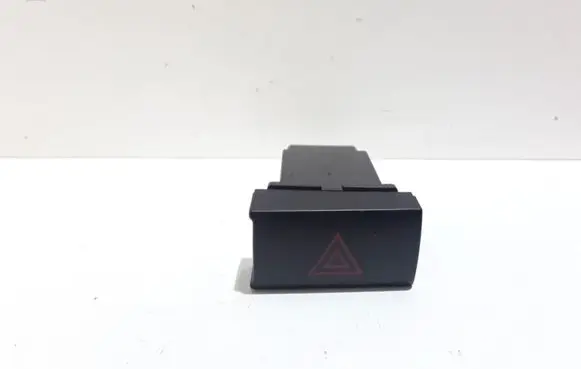 Hyundai Santa Fe Hazard light switch