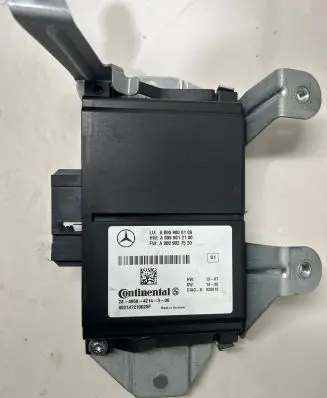 Mercedes-Benz S W222 Fuel injection pump control unit/module A0009000106