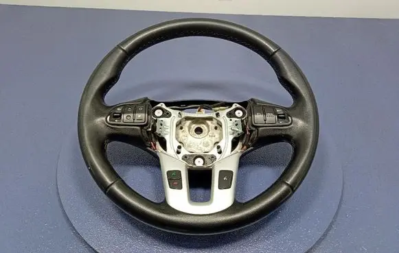 KIA Sportage Steering wheel 561103U751EQ