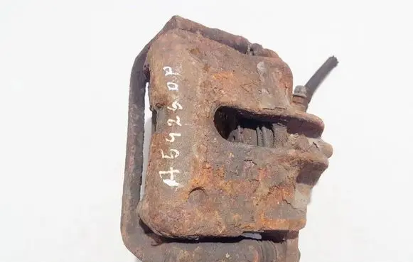 Renault Laguna I Front brake caliper