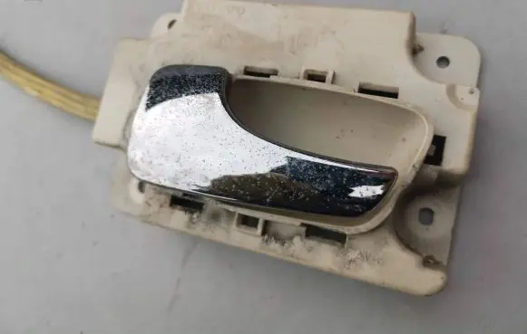 Volvo S70 V70 V70 XC Front door interior handle 9182497