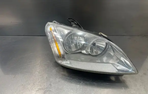 Ford Focus C-MAX Headlight/headlamp 3M5113005AH