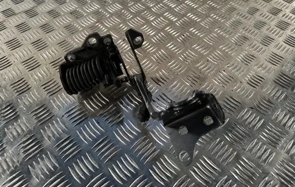 Mercedes-Benz E W238 Tailgate/trunk/boot hinge A2387501500 A2387580100