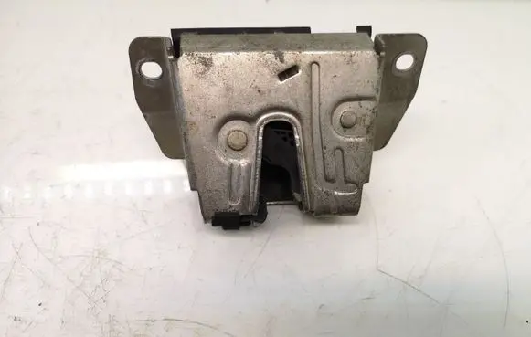 Mercedes-Benz ML W163 Tailgate/trunk/boot lock/catch/latch A1637400235