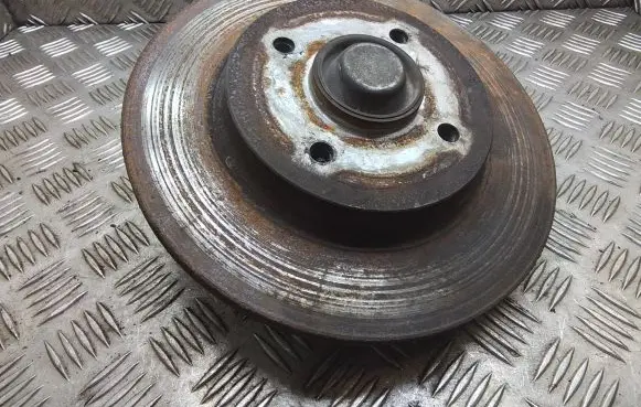 Citroen Berlingo Rear wheel hub