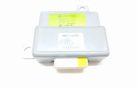 SsangYong Rexton Parking PDC control unit/module 8791008B00