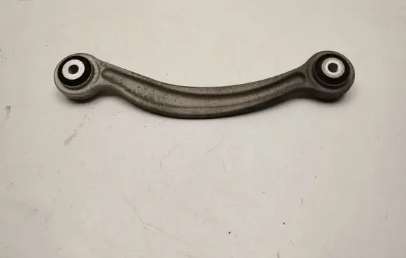 Mercedes-Benz CLS C218 X218 Rear upper control arm/wishbone A2043500892