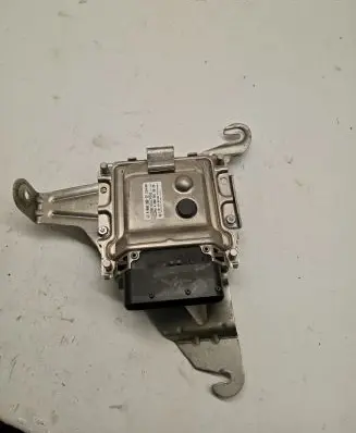 Mercedes-Benz GLE (W166 - C292) Adblue control unit A0009003213