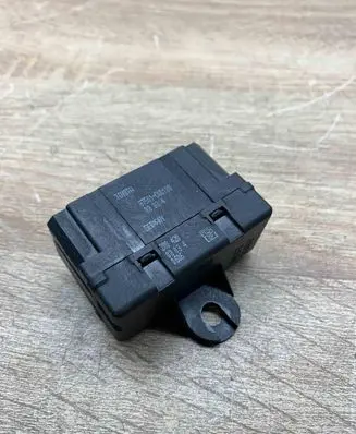 Toyota Avensis T250 Other relay 875010W0100
