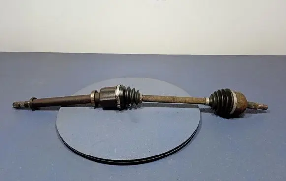 Renault Megane III Front driveshaft 