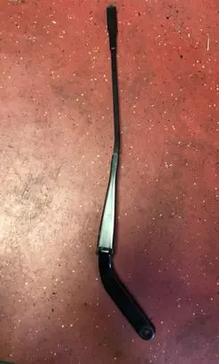 BMW 1 E81 E87 Front wiper blade arm 7169973