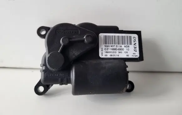 Skoda Superb B8 (3V) A/C air flow flap actuator/motor 