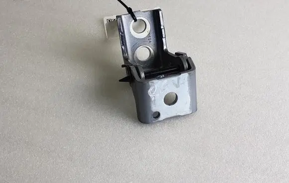Jeep Avenger Rear door upper hinge 