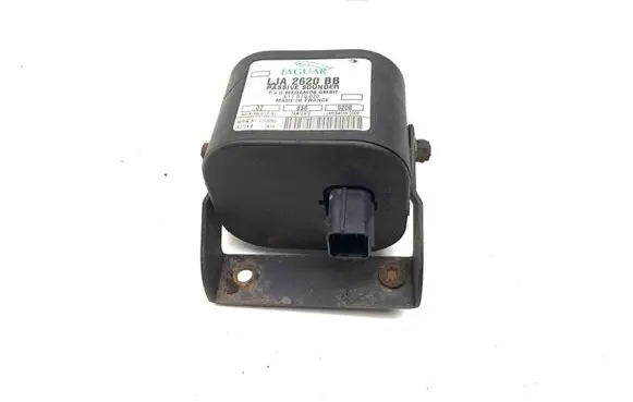 Jaguar XK8 - XKR Alarm system siren LJA2620BB