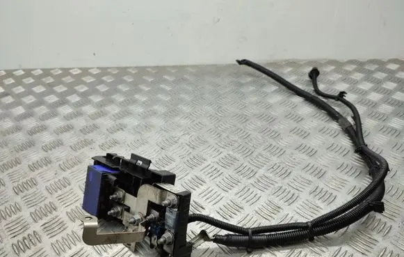 Mercedes-Benz A W176 Positive cable (battery) A2465401350