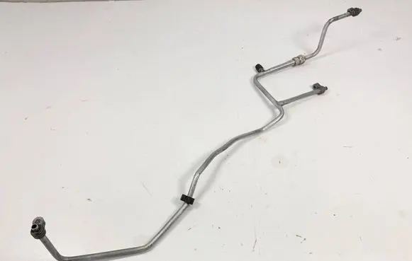 Cadillac Escalade Air conditioning (A/C) pipe/hose 
