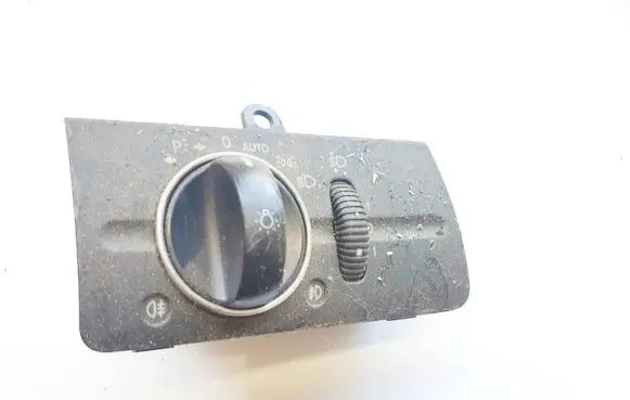 Mercedes-Benz E W211 Light switch 2115450904 04056025
