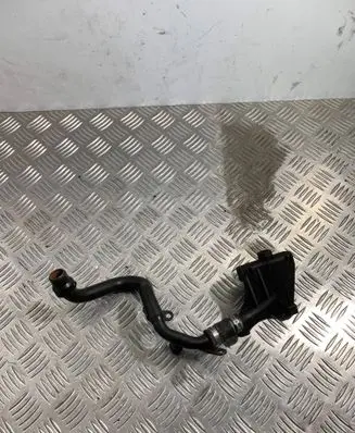 Volkswagen Touareg II Engine coolant pipe/hose 059121070P