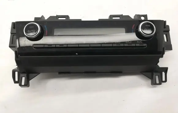 Toyota Yaris Cross Interior fan control switch 559000DC61