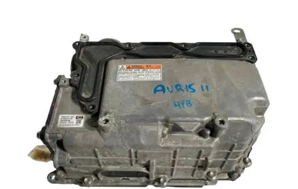 Toyota Auris E180 Voltage converter inverter G920076030