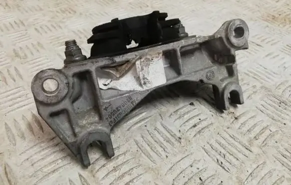 Renault Kangoo II Gearbox mount 8200429504
