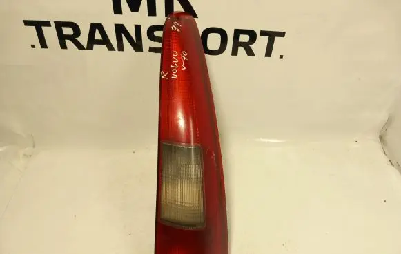 Volvo S70 V70 V70 XC Rear/tail lights 9169473 9157800