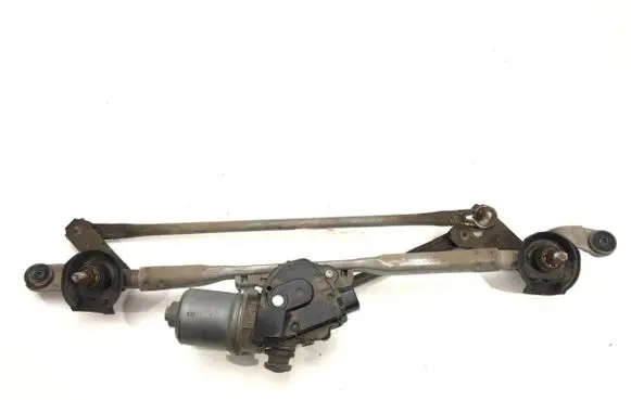 Front wiper linkage and motor