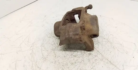 Opel Vectra B Rear brake caliper