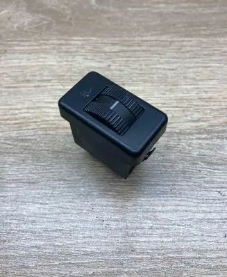 Volkswagen Golf IV Headlight level height control switch 357941333